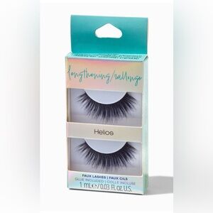 brand new eyelashes